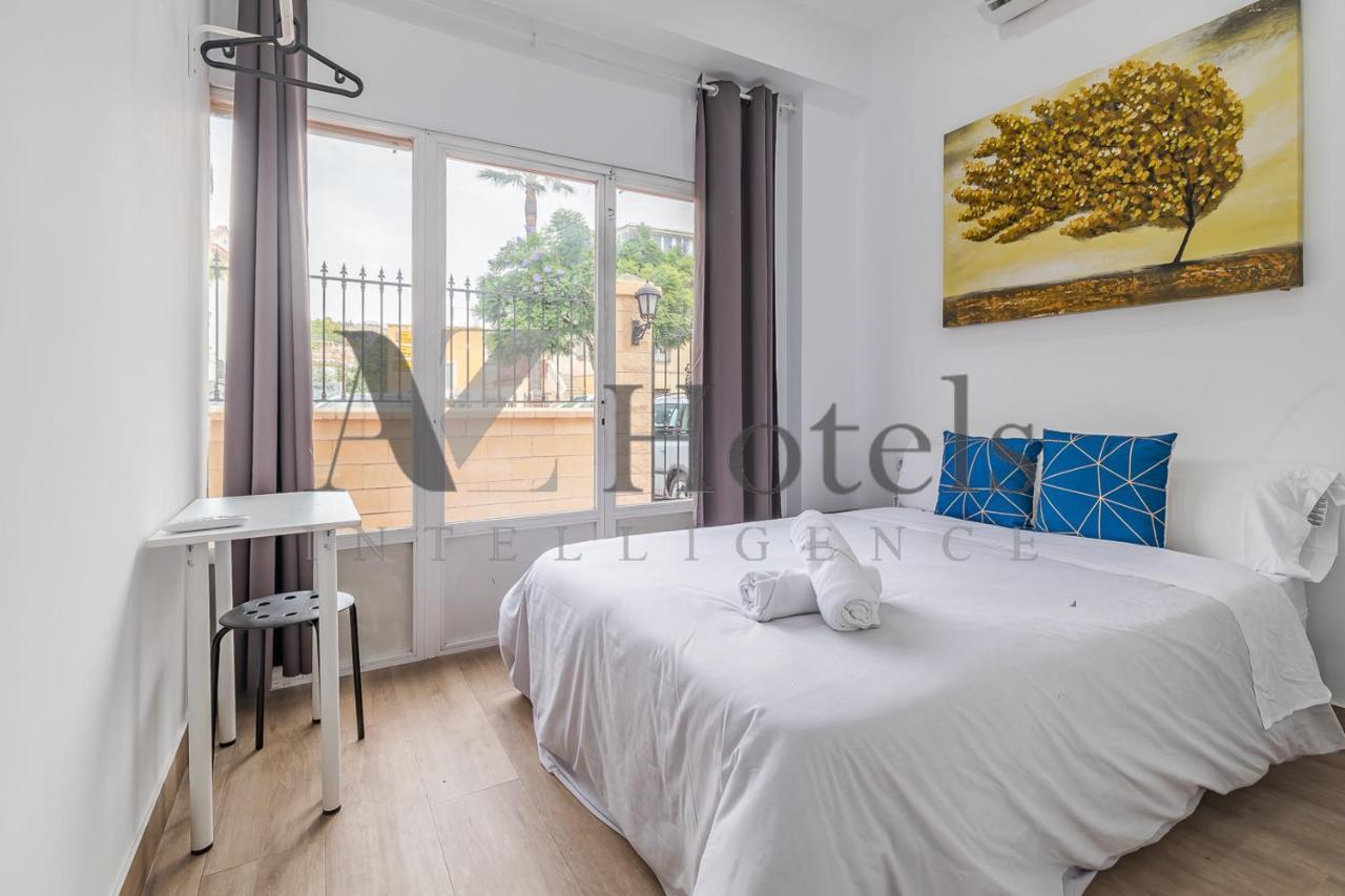 Ayz Elcano - Auto Check-In Property Малага Екстер'єр фото